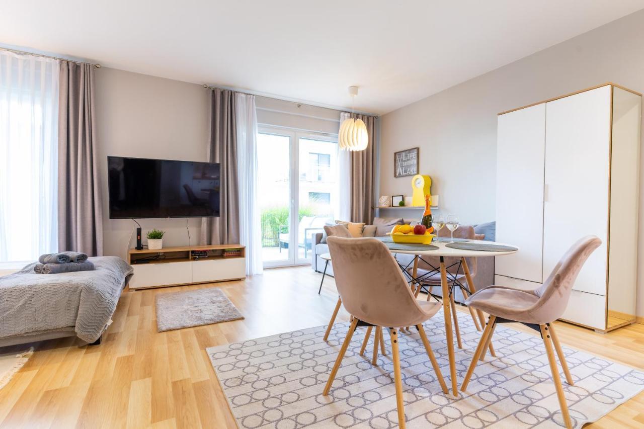Marina Apartment - Przy Jeziorze, Taras, Tv55" Z Netflix I Prime, Parking Ilawa Exterior photo