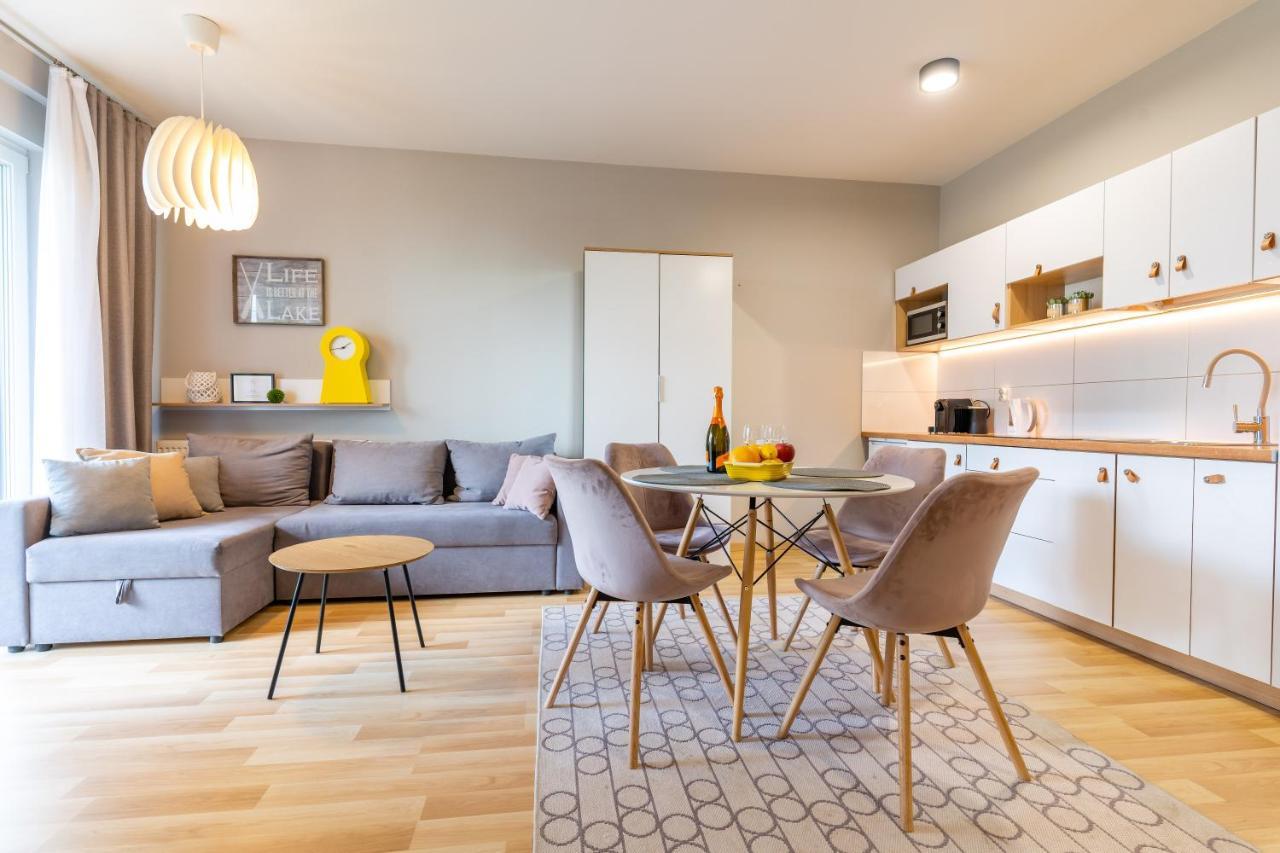 Marina Apartment - Przy Jeziorze, Taras, Tv55" Z Netflix I Prime, Parking Ilawa Exterior photo