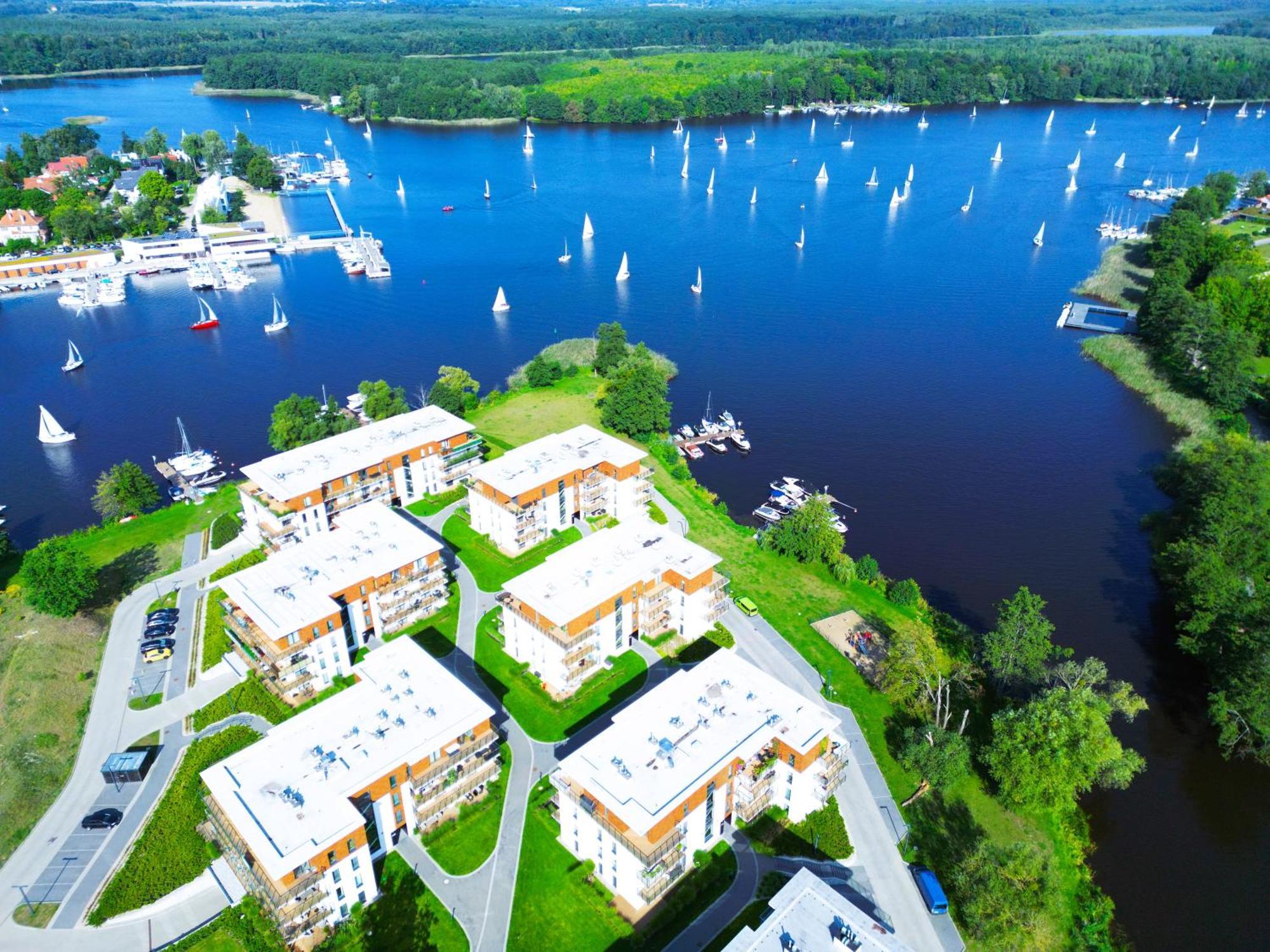 Marina Apartment - Przy Jeziorze, Taras, Tv55" Z Netflix I Prime, Parking Ilawa Exterior photo